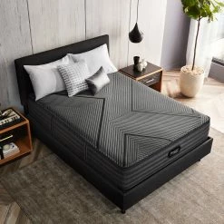 Beautyrest Black Hybrid LX-Class Plush Mattress
