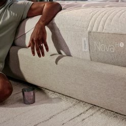 Casper Nova Hybrid Snow Mattress Memory Foam