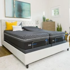 Hybrid Sealy Gold Chill Mattress