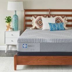 Sealy Barisan Medium Foam Mattress Memory Foam